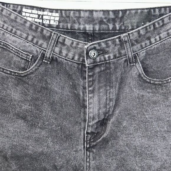 Smoke Rise Men’s Black Jeans Distressed Shorts(Size 36) - Picture 7 of 11